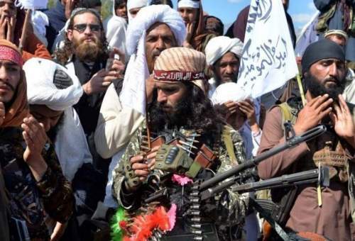 قدرت‌نمایی کم‌سابقه طالبان در مناطق مختلف افغانستان/ آخرین خبرها از تحولات میدانی و درگیری‌ها