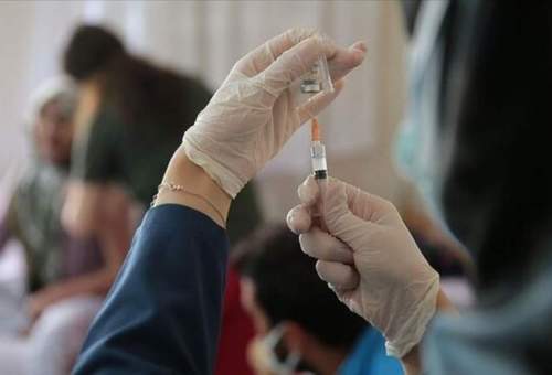 دو سوم ظرفیت مراکز واکسیناسیون قم خالی است