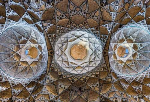 تیمچه قم بزرگترین سقف ضربی جهان و شاهکار هنر و معماری ایرانی