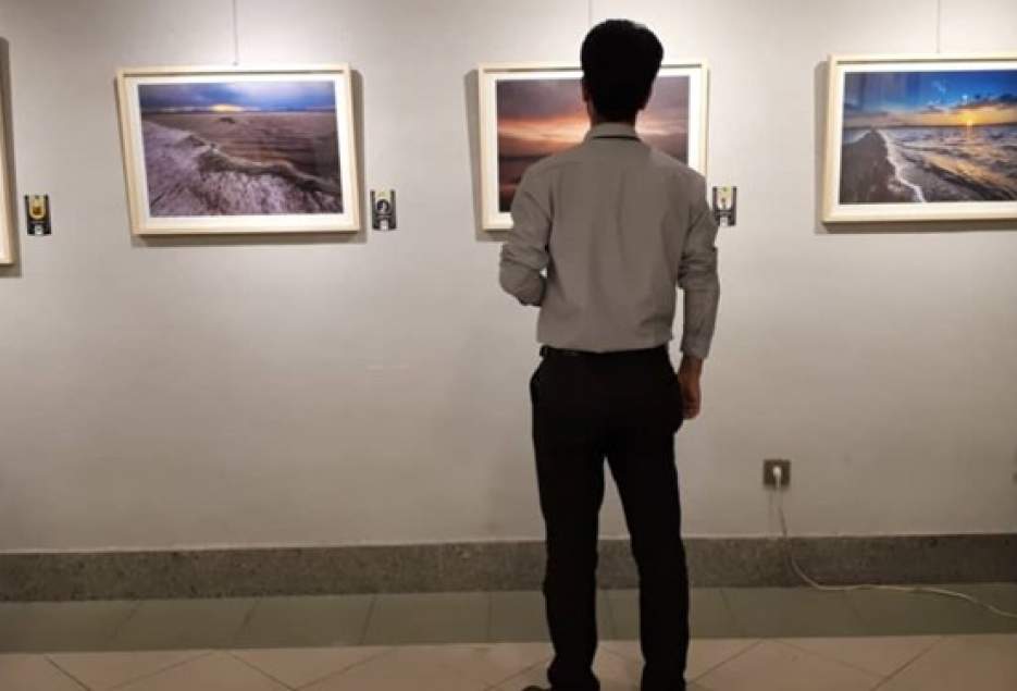 افتتاح نمایشگاه عکس «پلی گون» در نگارخانه فرهنگ قم