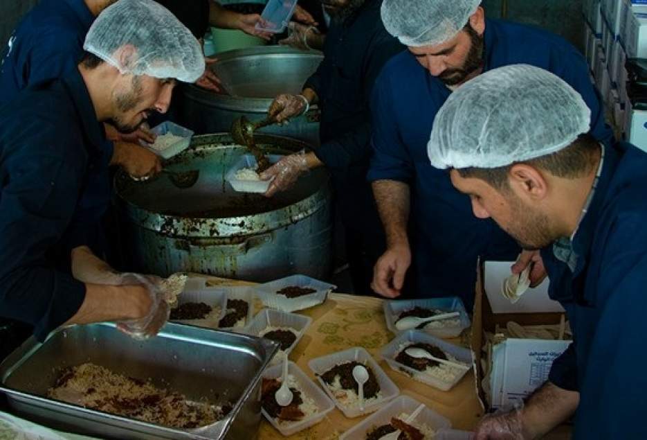 خدمت به زائران تا اربعین حسینی بدون وقفه ادامه دارد