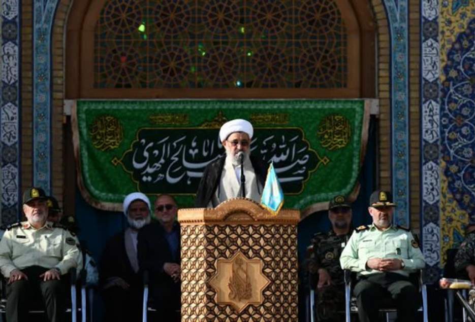 مستکبران عالم مرگ خود را در پیروزی جمهوری اسلامی می بینند