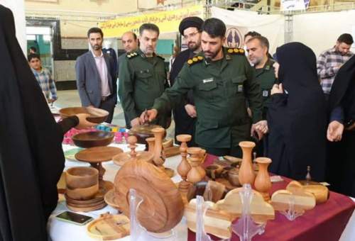 برپایی ۲۰ نمایشگاه اقتصاد مقاومتی با حضور صاحبان مشاغل خانگی در قم