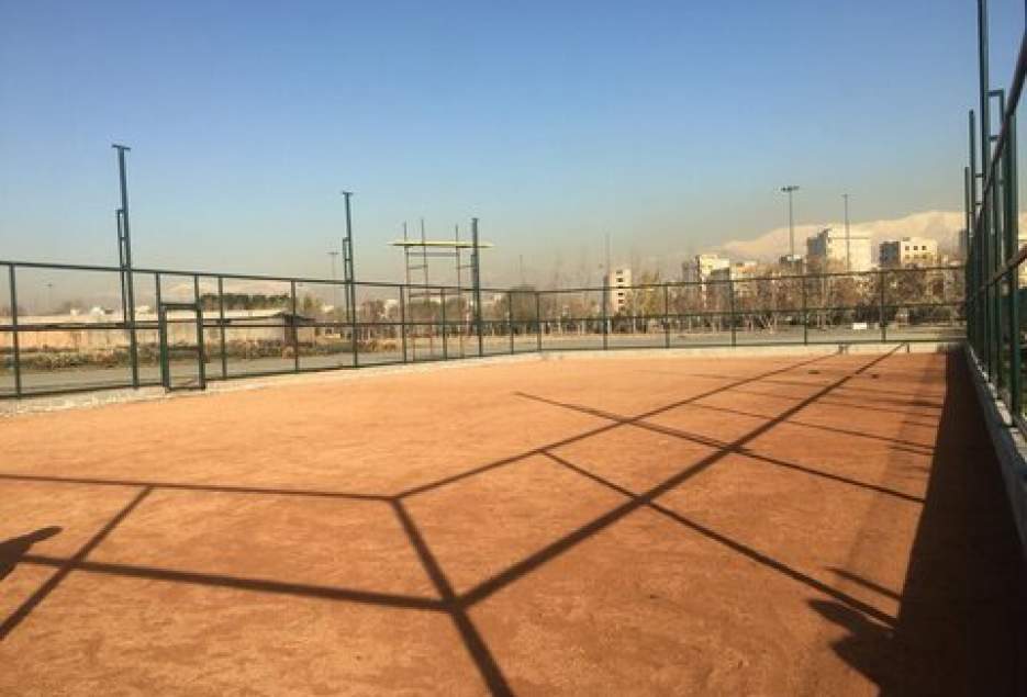 احداث مجموعه زمین‌های بازی در بوستان علوی قم