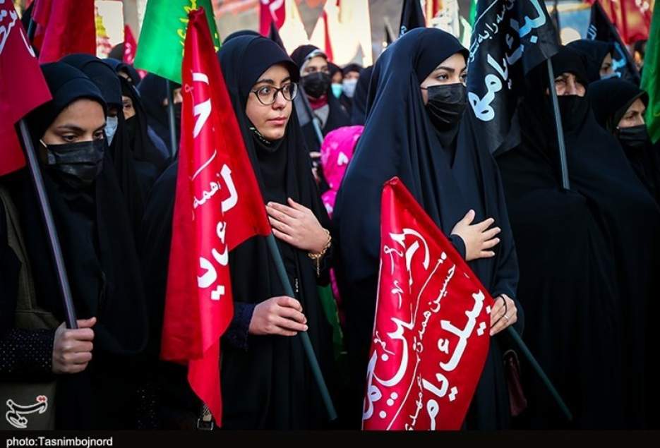 برپایی دسته عزای "بانوان فاطمی و مدافعان حریم عفاف و حجاب" در قم