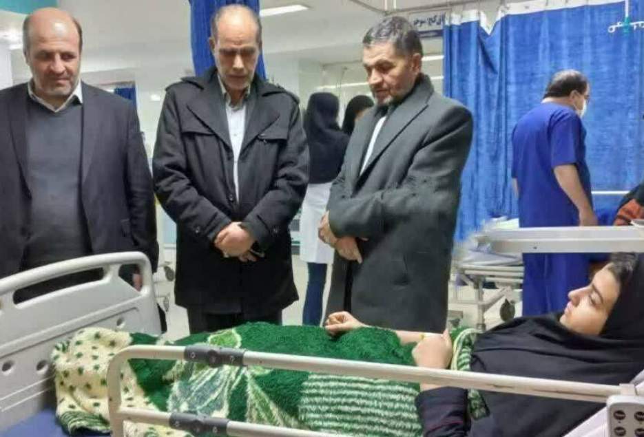 ترخیص دانش‌آموزان مسموم شده دبیرستان فاطمیه قم از بیمارستان امام رضا