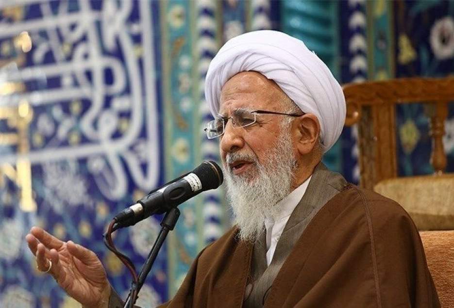 آیت الله جوادی آملی: استفاده یک سوم از وجوهات برای زلزله زدگان خوی مجاز است