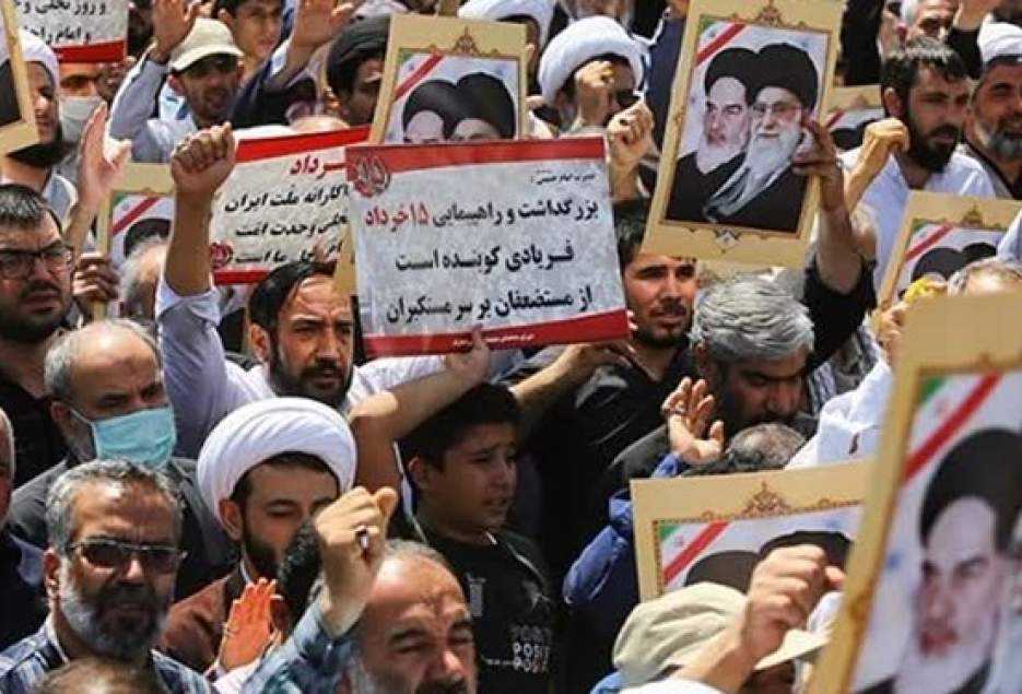 برگزاری راهپیمایی به مناسبت سالگرد حماسه 15 خرداد در قم