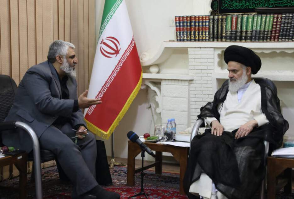 آیت الله سید هاشم حسینی بوشهری :شهدا به عنوان قهرمانان ملی و دینی باید برای نسل جوان الگوسازی شوند.