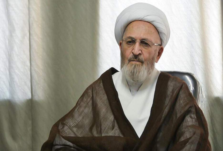 آیت الله سبحانی:فرهنگ حوزه علمیه باید حفظ شود.