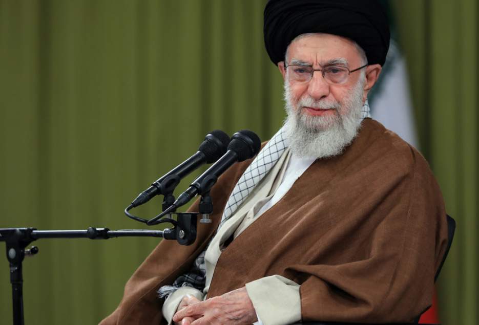 Ayatollah Khamenei pardons, commutes sentences of over 2,000 inmates