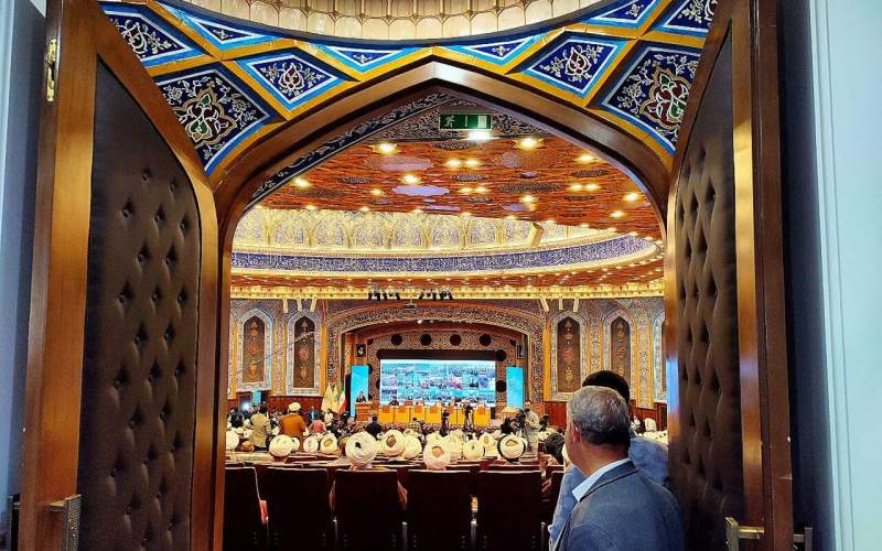 رونمایی از آثار علمی همایش یکصدمین سالگرد بازتأسیس حوزه علمیه قم