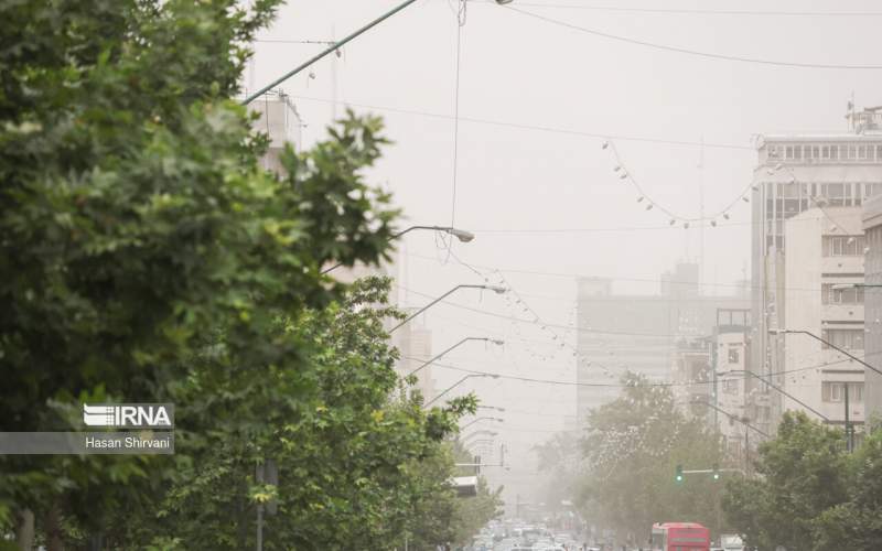 طوفان و گردوخاک قم را درنوردید
