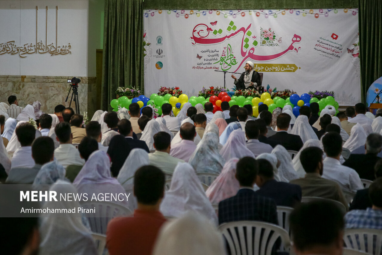 جشن ازدواج ۳۲۵ زوج جوان در حرم حضرت فاطمه معصومه(س)