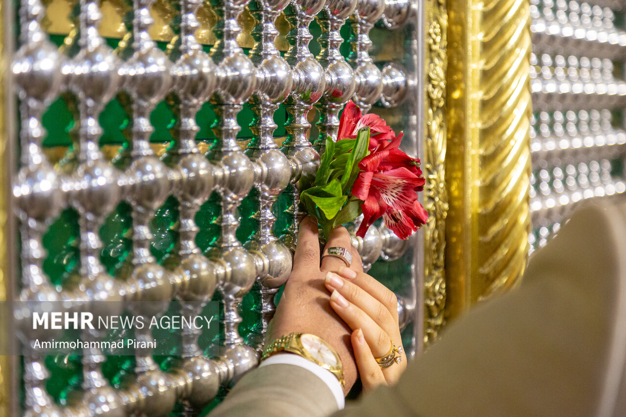 جشن ازدواج ۳۲۵ زوج جوان در حرم حضرت فاطمه معصومه(س)
