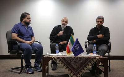 عکس: دومین جلسه کارگاه تخصصی عکاسی عاشورایی در قم  