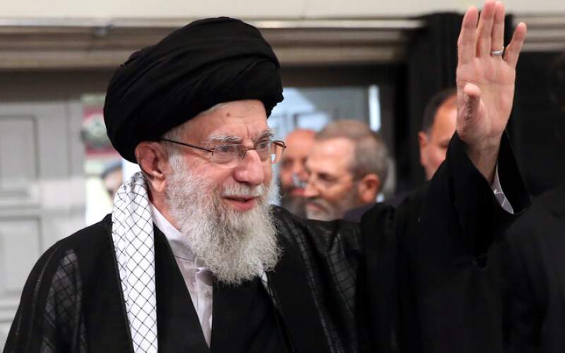 بیانیه ۱۰۲ استاد دروس خارج و سطوح عالی حوزه در حمایت از رهبر انقلاب