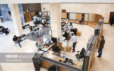 ساعت کاری ادارات قم تا پایان شهریور از ۶ تا ۱۳ تعیین شد