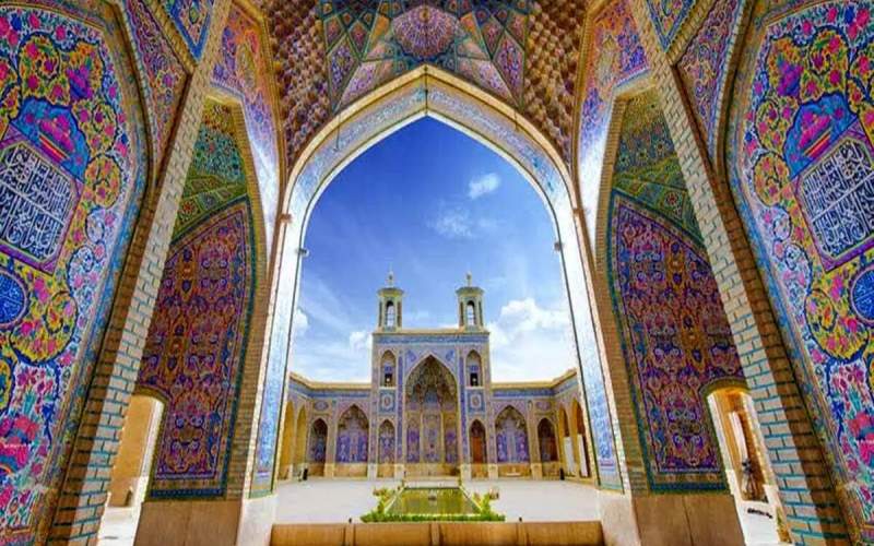 ساخت ۱۴ مسجد و مصلای شهرک پردیسان قم تا پایان امسال به اتمام می‌رسد