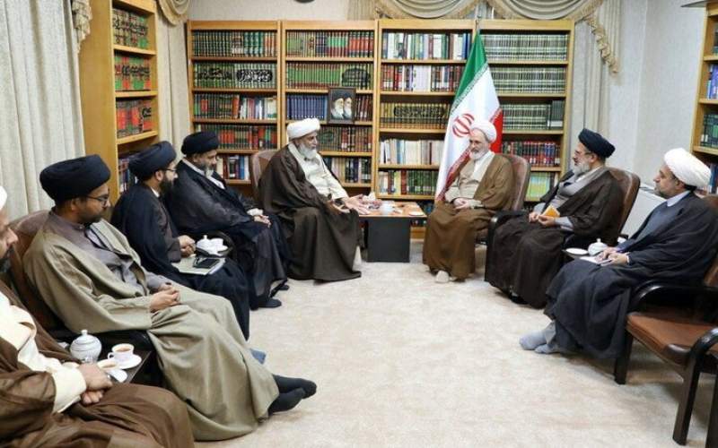 تأکید آیت‌الله اعرافی بر گسترش همکاری‌های علمی و حوزوی ایران و پاکستان