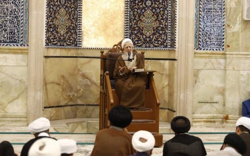 آیت الله جوادی آملی: شکاف میان ملت و دولت به نظام آسیب می‌رساند